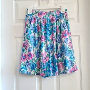 Colorful Gaucho like Shorts • SZ M